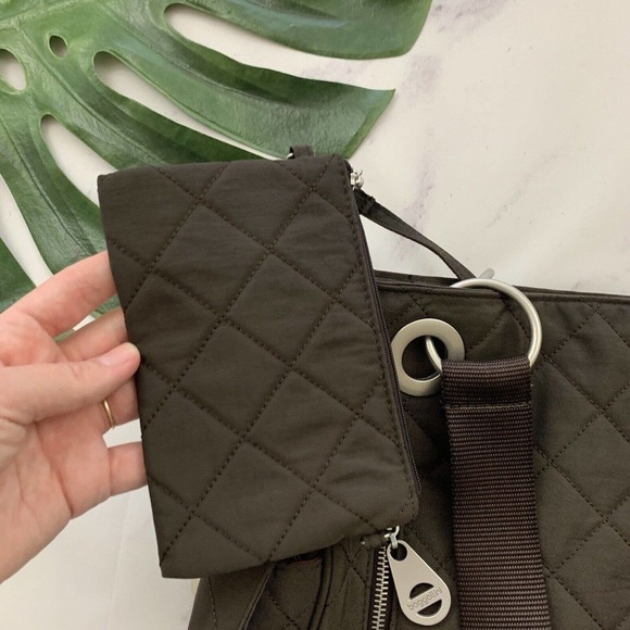 Baggallini Quilted Shoulder Tote Bag Brown Silver Zippers Travel Nylon Square - Picture 6 of 8